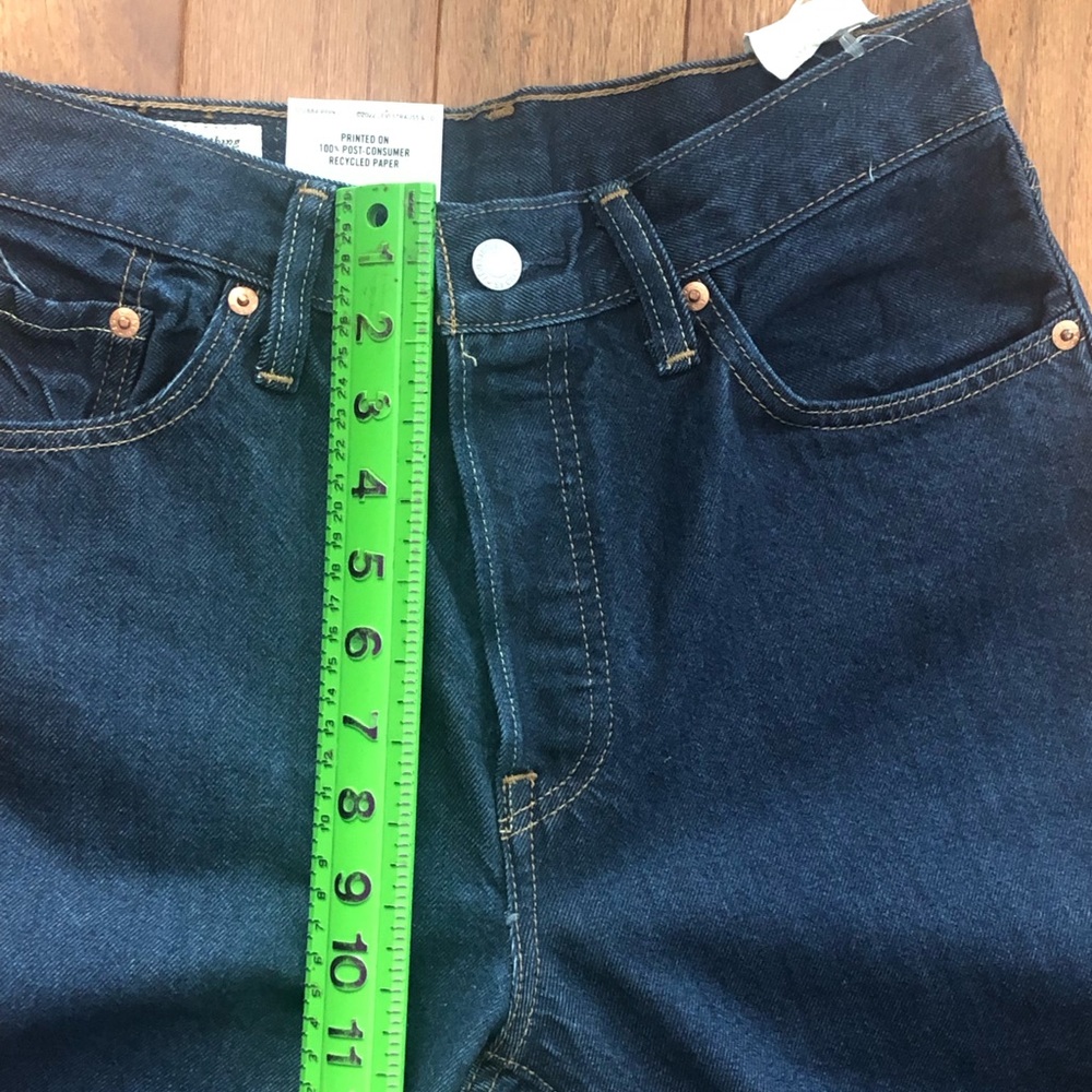 NWT Levi's 501 Original High Rise Button Up Women's Straight Leg Jeans - Picture 4 of 12